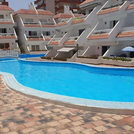 Con Piscina En Playa De Americas